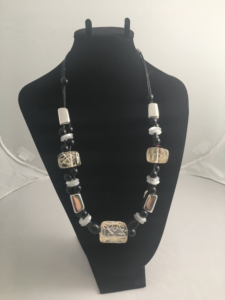 Necklace  Black, White and Silver Chunky Necklace